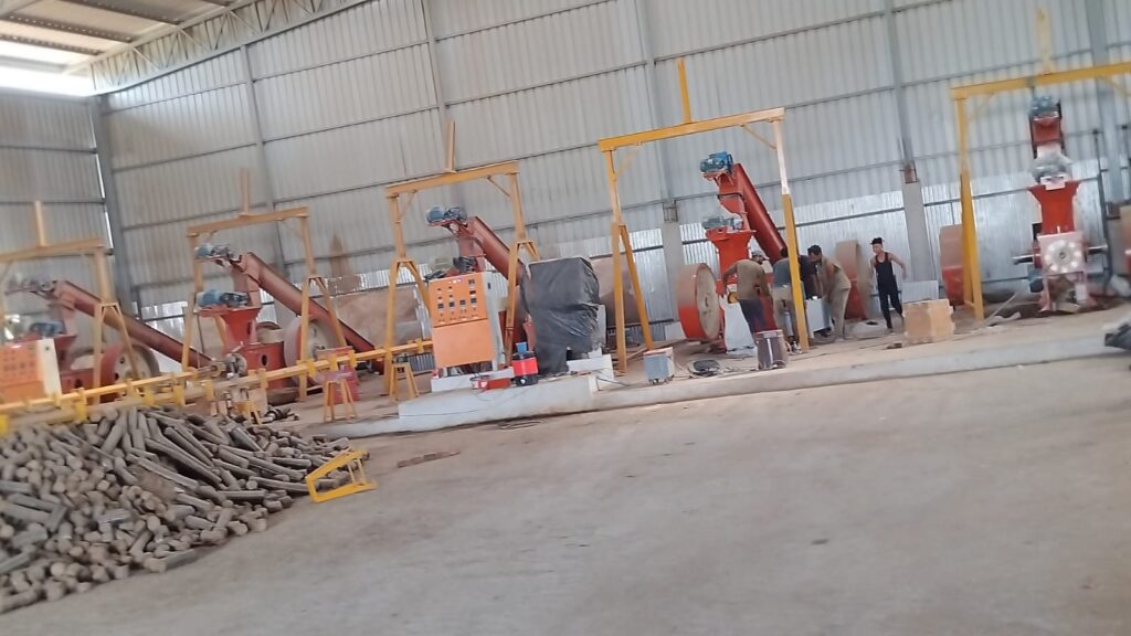 BRIQUETTING MACHINE COMMON-1